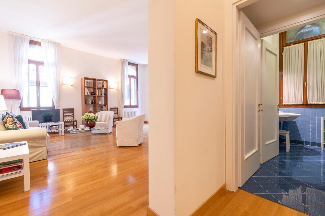Ca Jole San Marco Apartment M02704210223 Venice Exterior photo