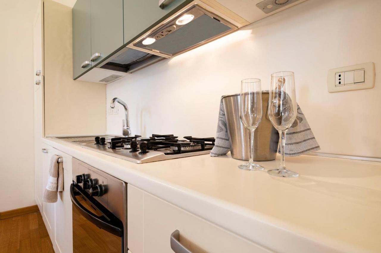 Ca Jole San Marco Apartment M02704210223 Venice Exterior photo